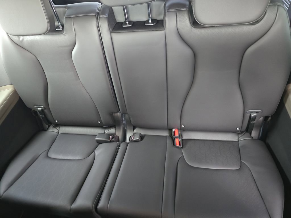New 2026 Kia Carnival EX FWD image 18