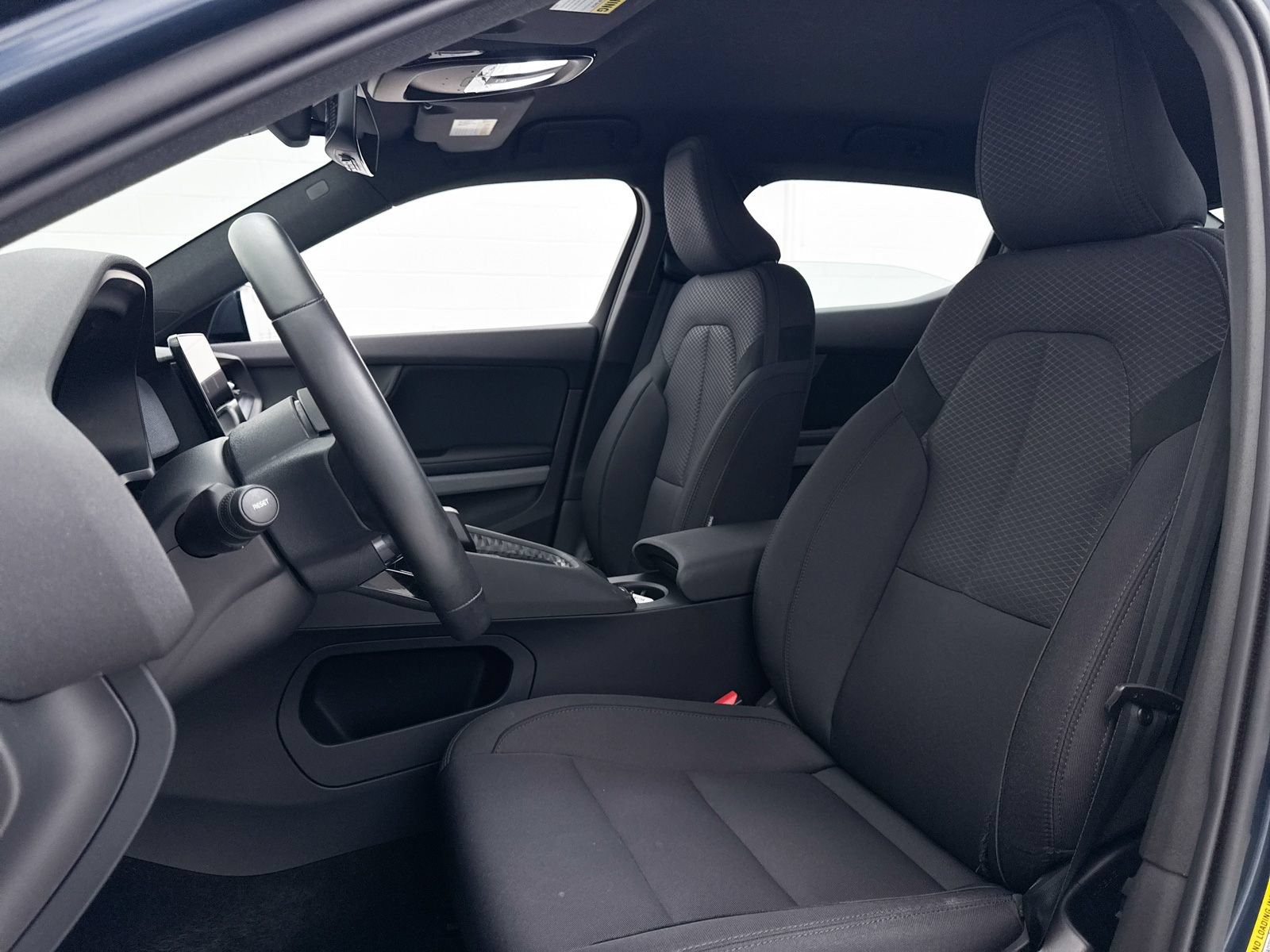 Used 2022 Polestar Polestar 2 AWD/4WD image 18