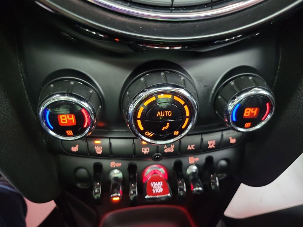 Used 2015 MINI Cooper S image 46