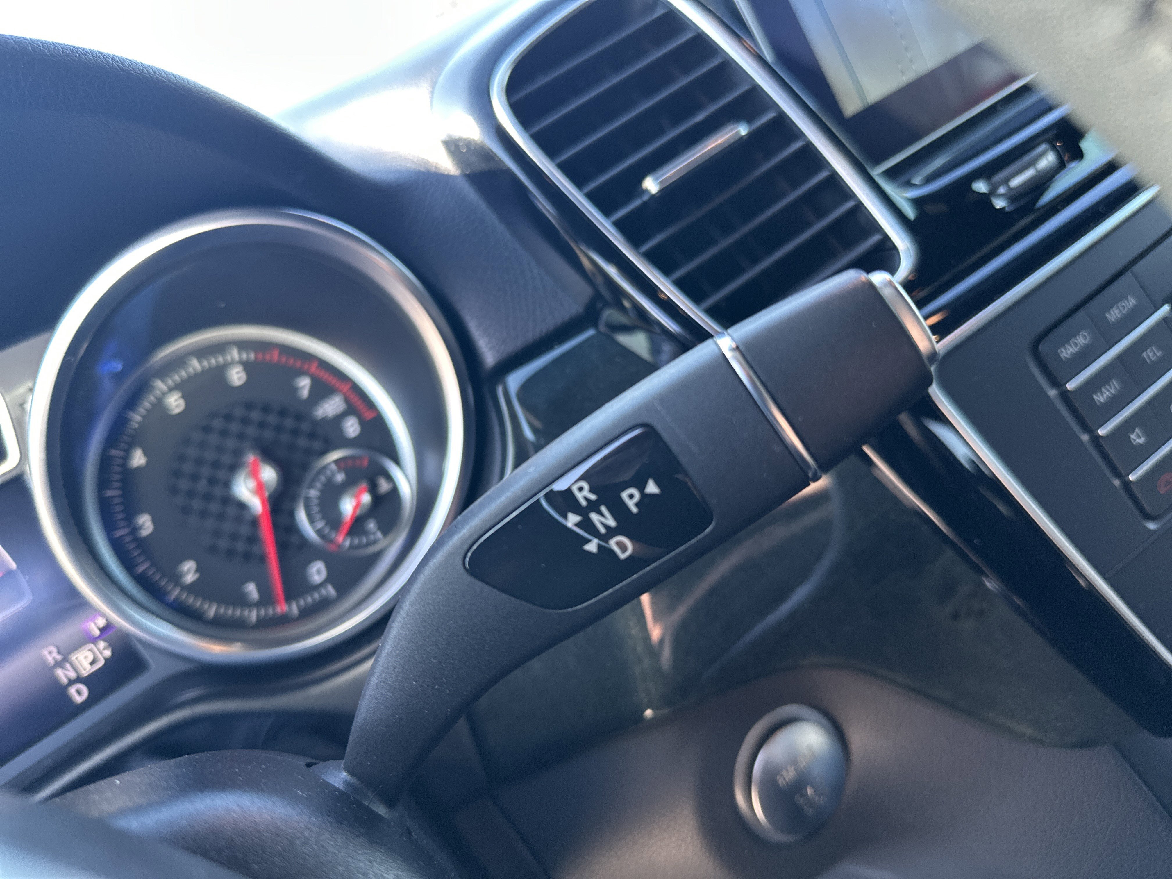 Used 2017 Mercedes-Benz GLE 350 4MATIC image 26