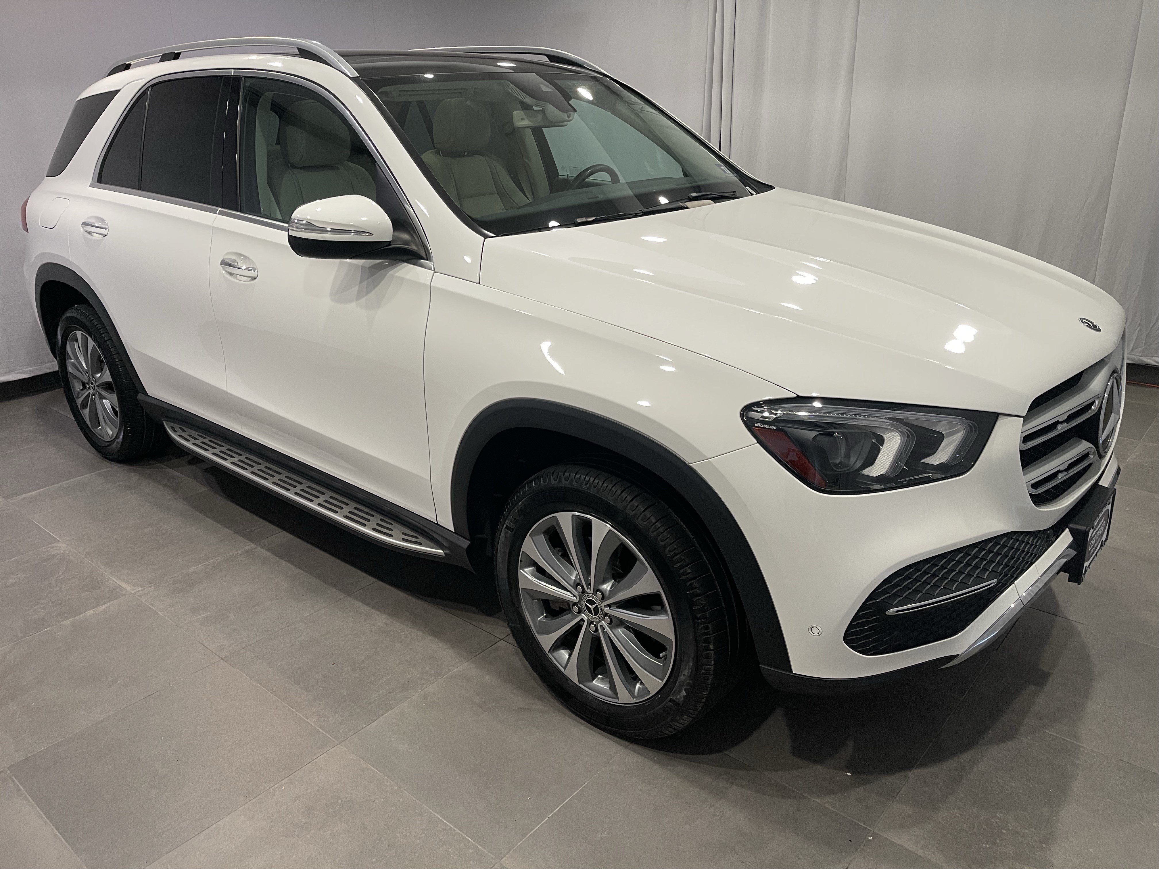 Used 2020 Mercedes-Benz GLE 350 4MATIC image 3