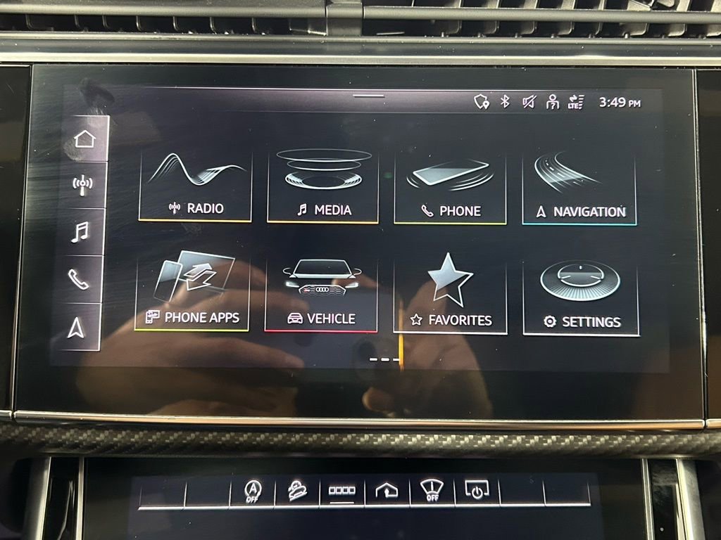 Used 2021 Audi RS Q8 image 21