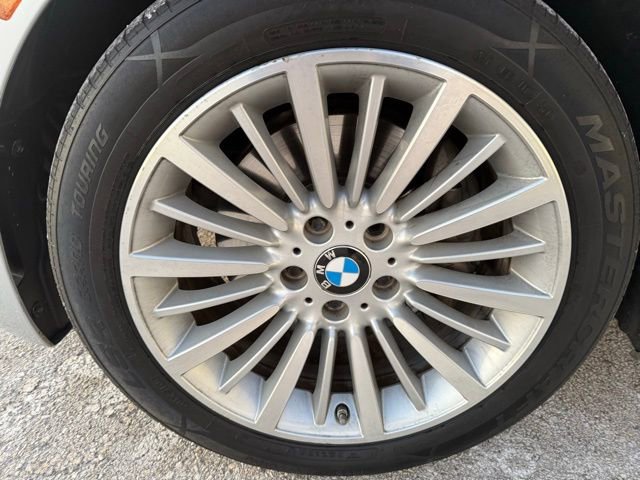 Used 2015 BMW 335i Gran Turismo xDrive image 9