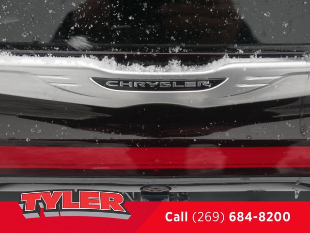 New 2026 Chrysler Pacifica Pinnacle w/ Trailer Tow Group AWD/4WD image 15