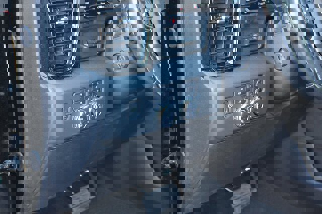 Used 2024 GMC Sierra 1500 AT4X image 33