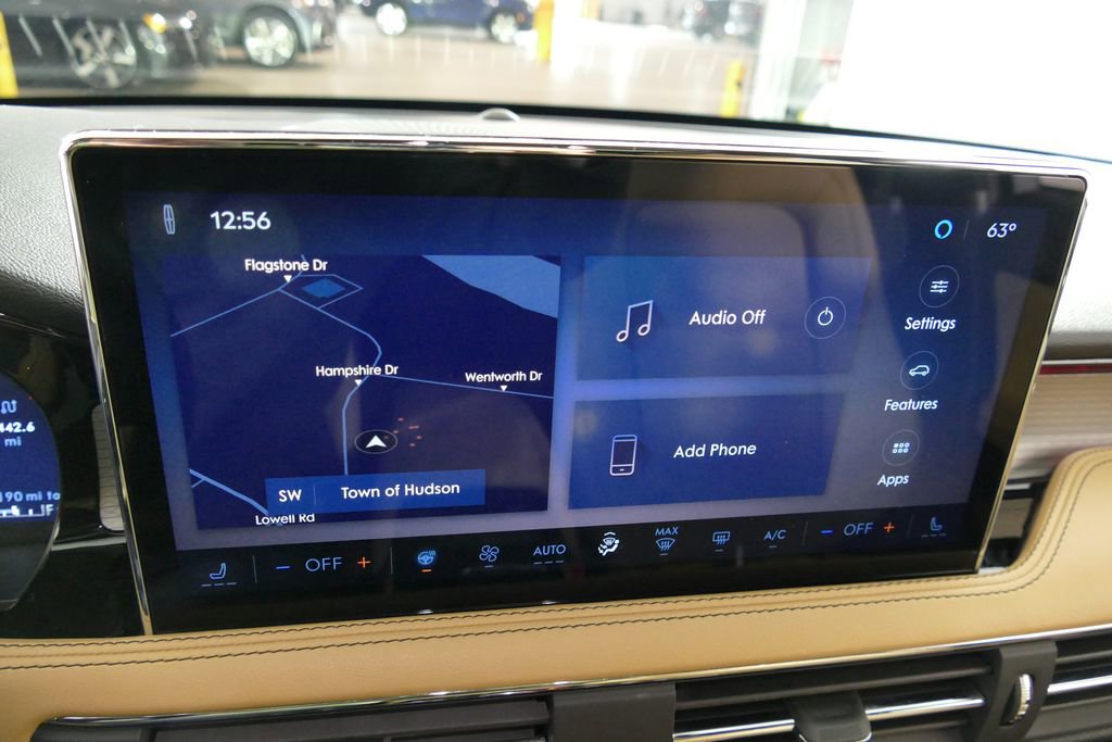 Used 2023 Lincoln Corsair Reserve w/ Equipment Group 201A image 15