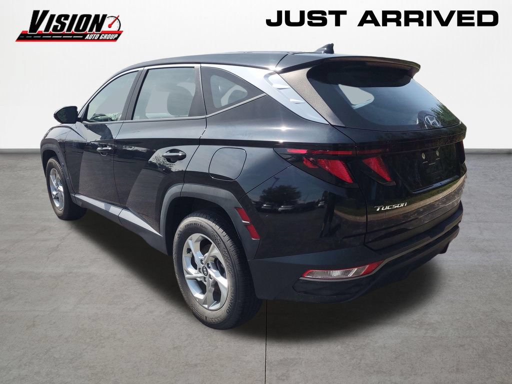 Used 2024 Hyundai Tucson SE AWD/4WD image 3