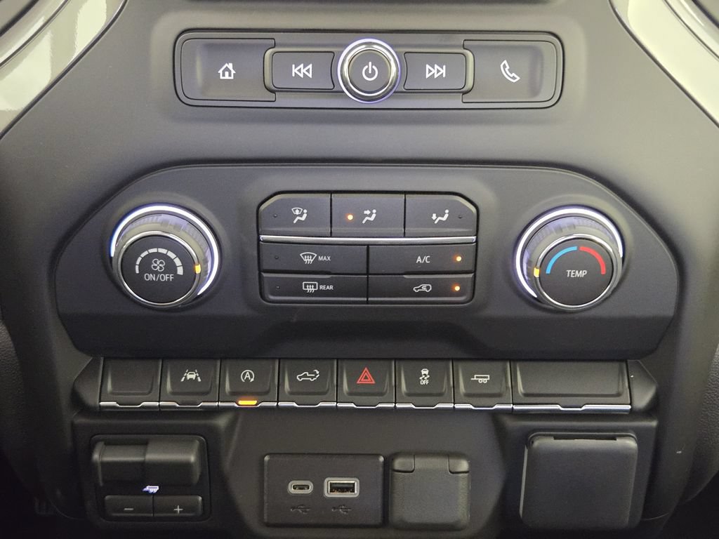 New 2026 Chevrolet Silverado 1500 Custom w/ LPO, Dark Essentials Package RWD image 20
