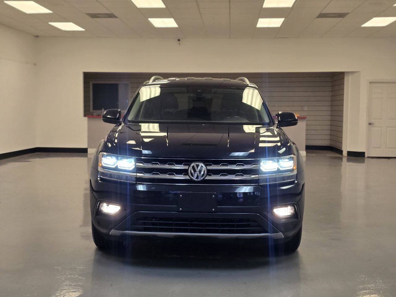 Used 2019 Volkswagen Atlas SE FWD image 4