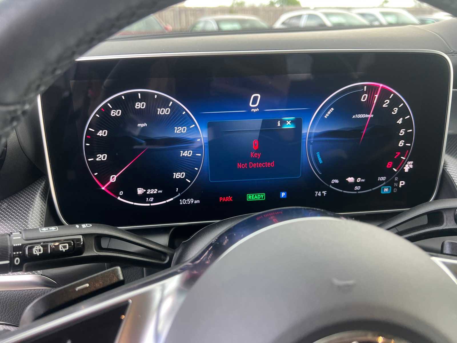 Used 2025 Mercedes-Benz GLC 350e 4MATIC image 17