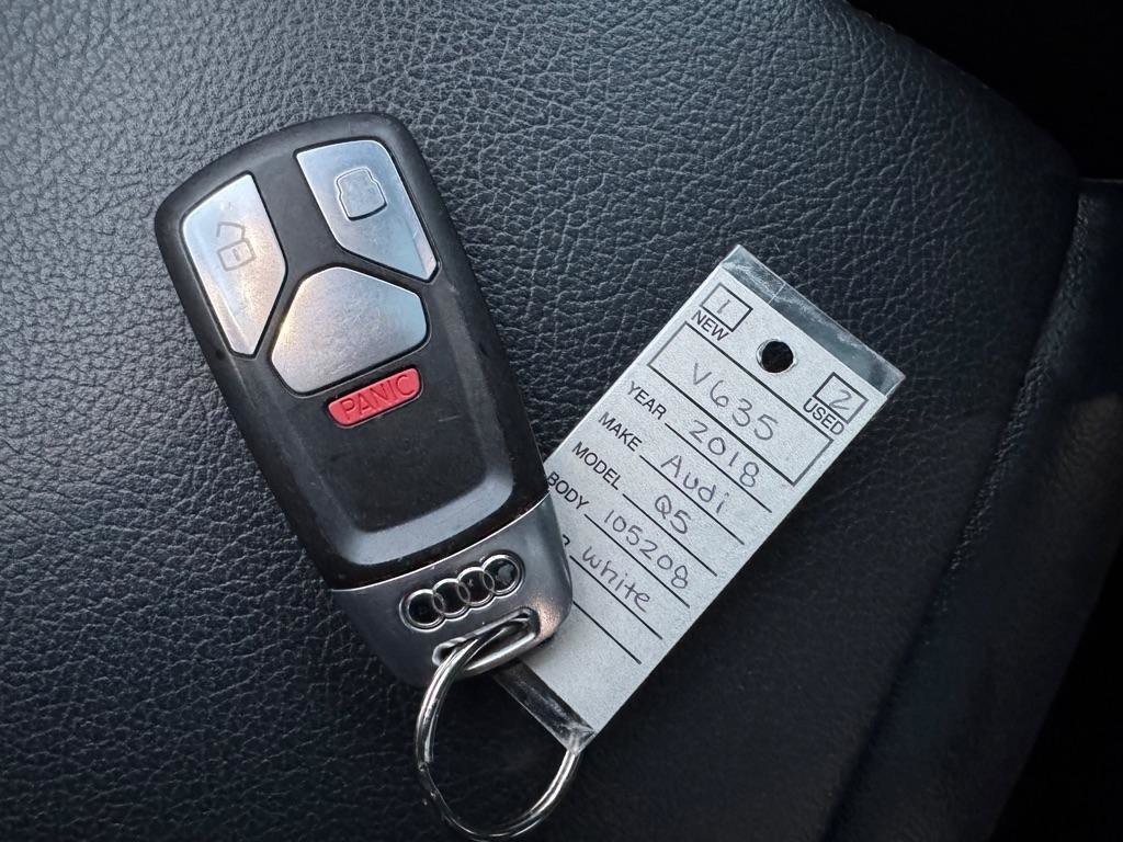 Used 2018 Audi Q5 Prestige w/ Prestige Package image 39