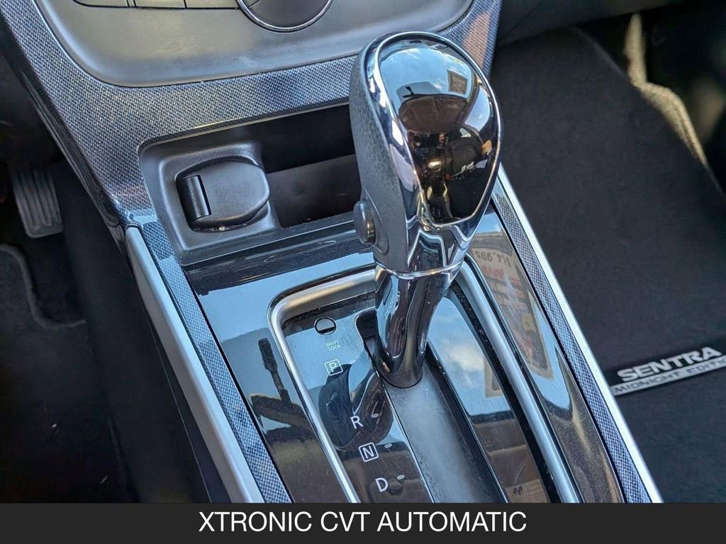 Used 2018 Nissan Sentra SR w/ SR Midnight Edition Package FWD image 16