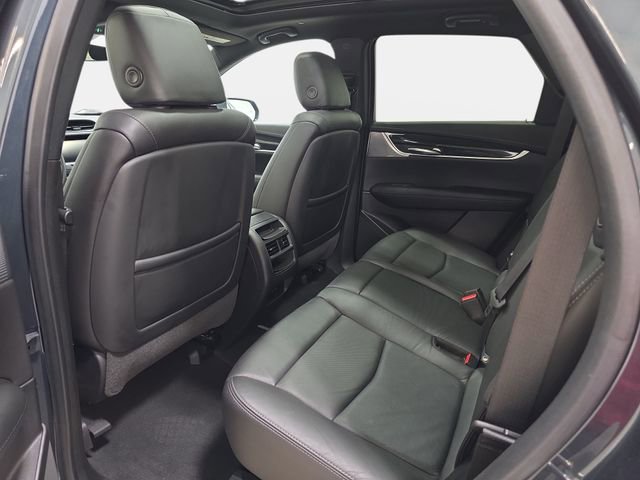 Used 2020 Cadillac XT5 Premium Luxury FWD image 12