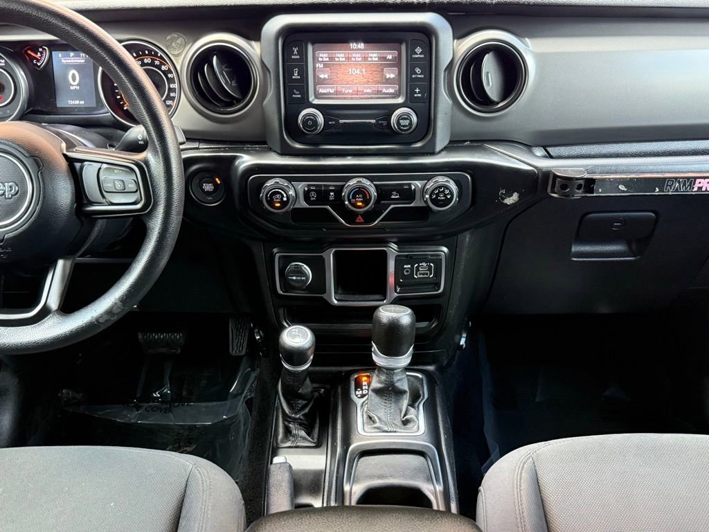 Used 2020 Jeep Gladiator Sport image 29