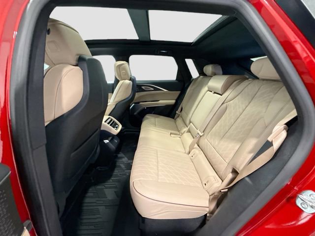 New 2025 Cadillac Lyriq Luxury w/ Nappa Leather Package image 22