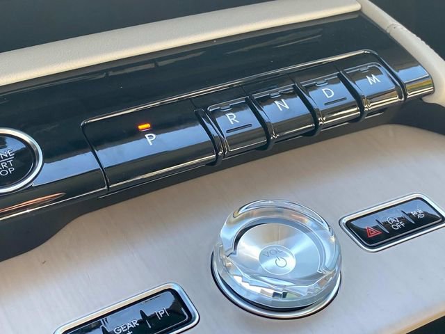 New 2025 Lincoln Navigator Reserve AWD/4WD image 26