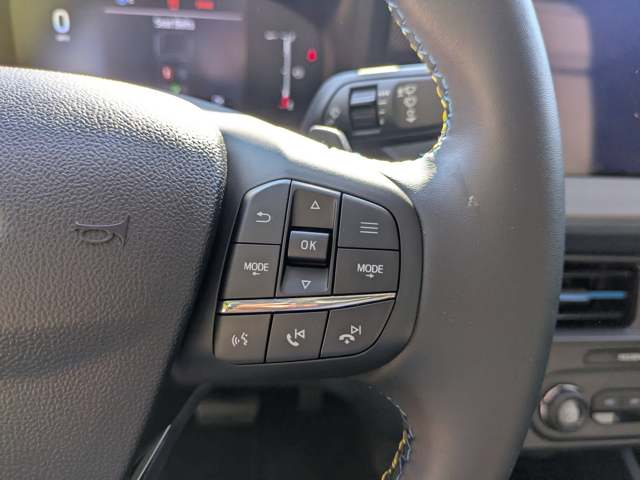 New 2026 Ford Maverick Lobo AWD/4WD image 20