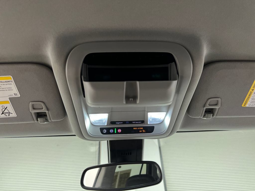 Used 2024 GMC Terrain SLE AWD/4WD image 60