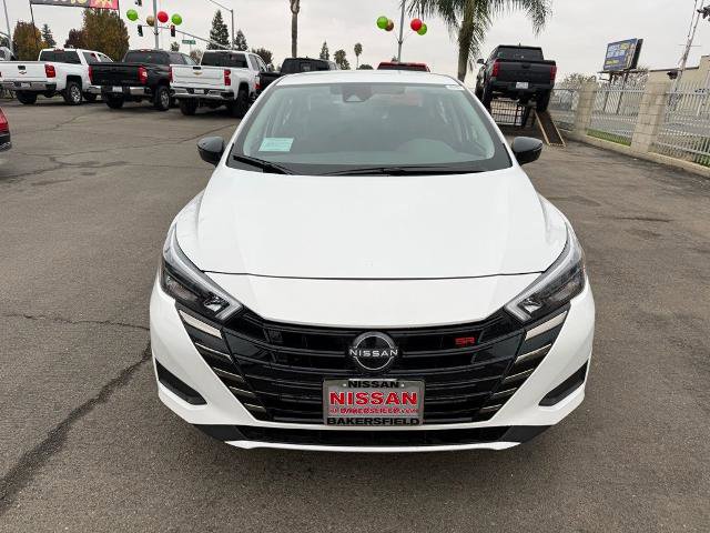 New 2025 Nissan Versa SR w/ Trunk Package image 2