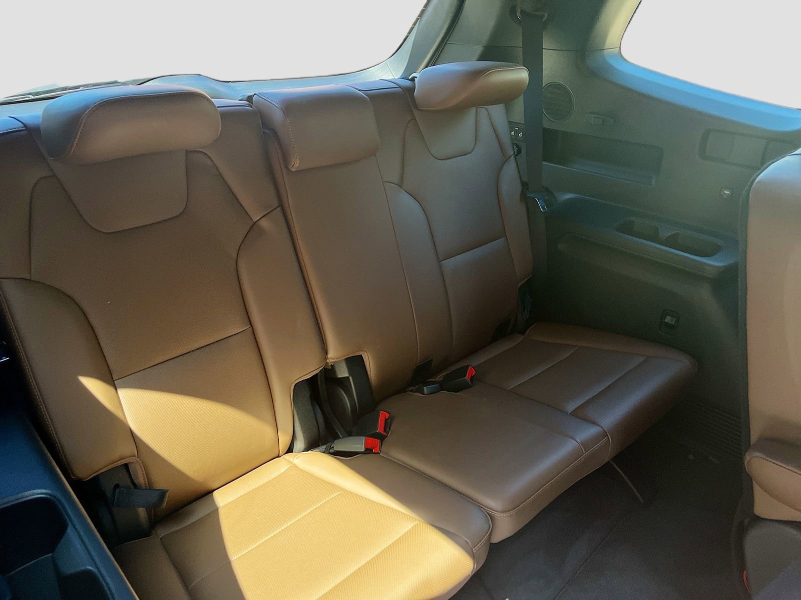 Used 2022 Kia Telluride SX w/ SX Prestige Package image 28