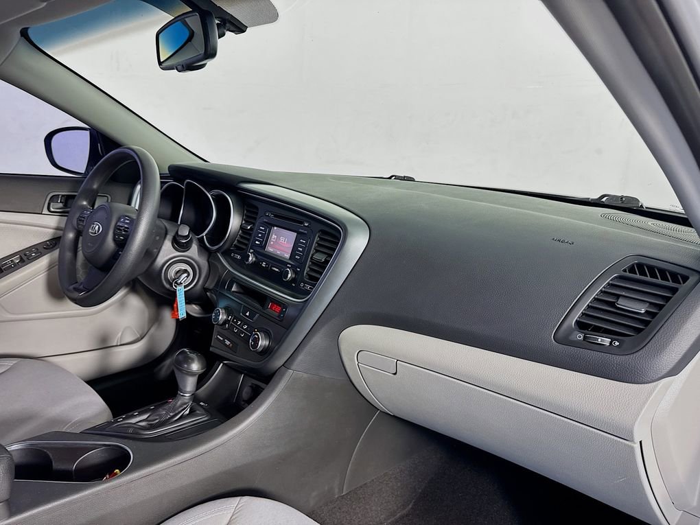 Used 2015 Kia Optima LX w/ LX Convenience Plus Package image 29