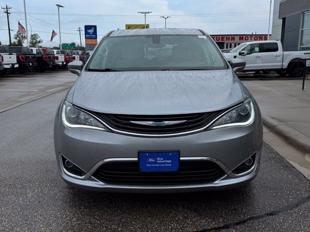 Used 2019 Chrysler Pacifica Touring Plus FWD image 37