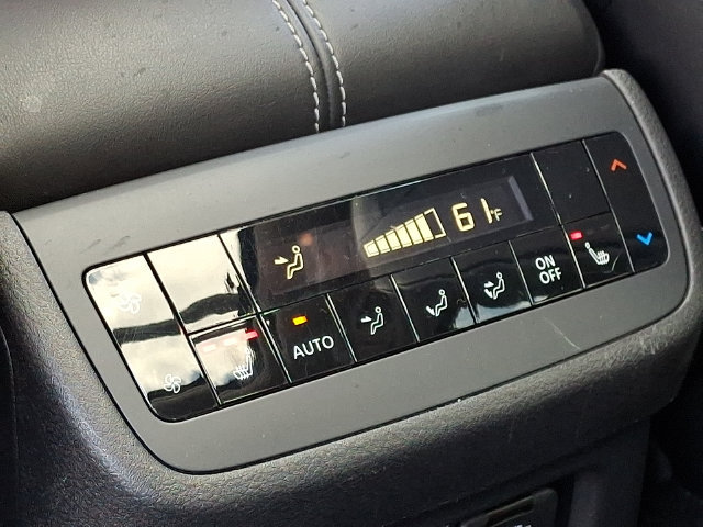 Used 2022 Nissan Pathfinder Platinum w/ Cargo Package AWD/4WD image 15