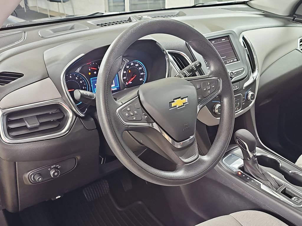 Certified 2023 Chevrolet Equinox LS w/ LS Convenience Package image 19
