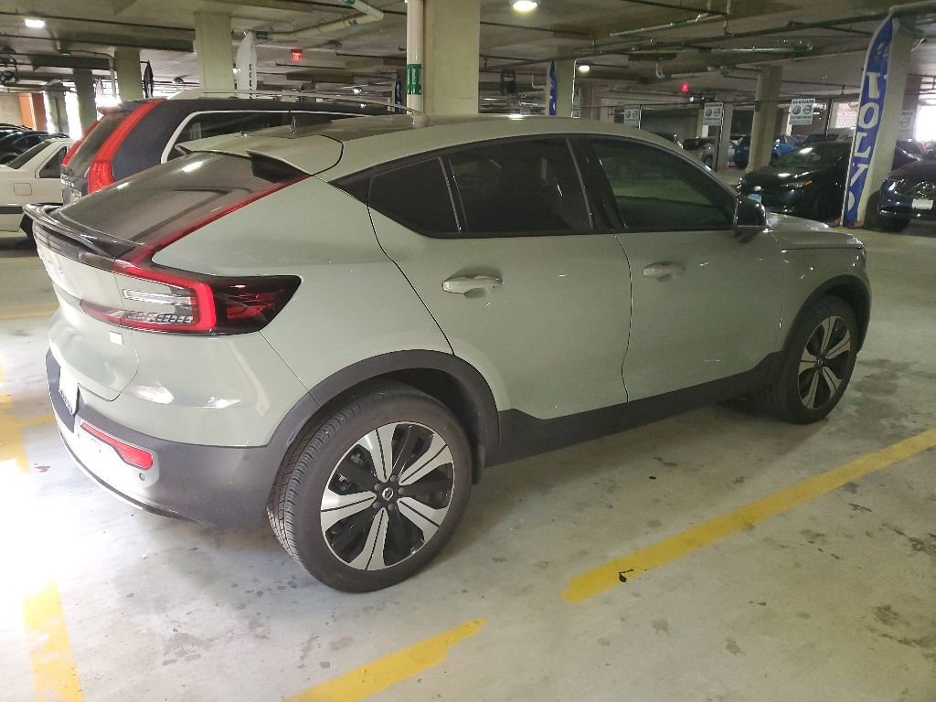 Used 2023 Volvo C40 P8 Recharge Plus AWD/4WD image 19