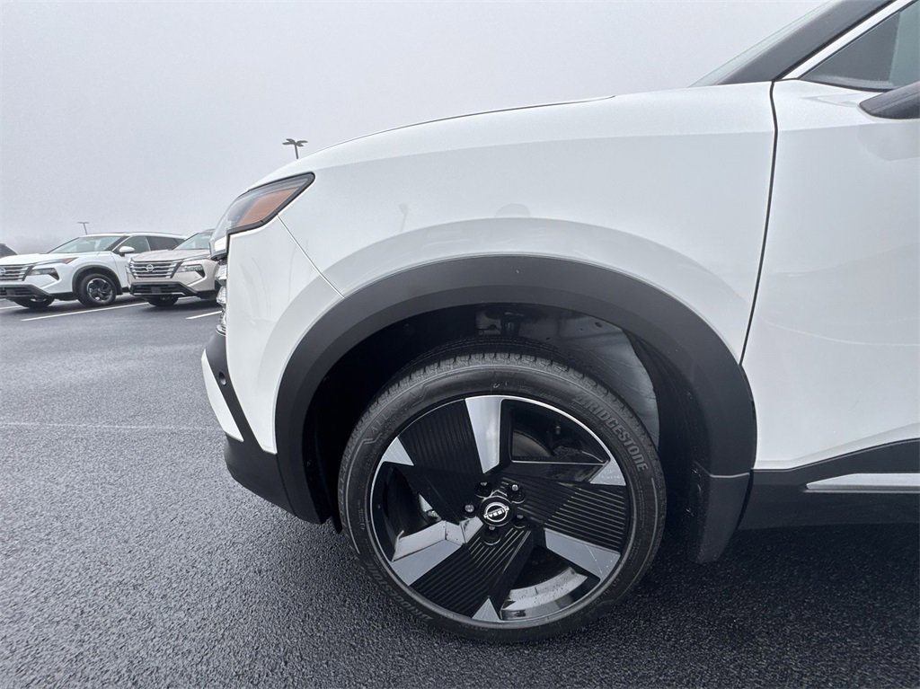 New 2025 Nissan Kicks SR image 10