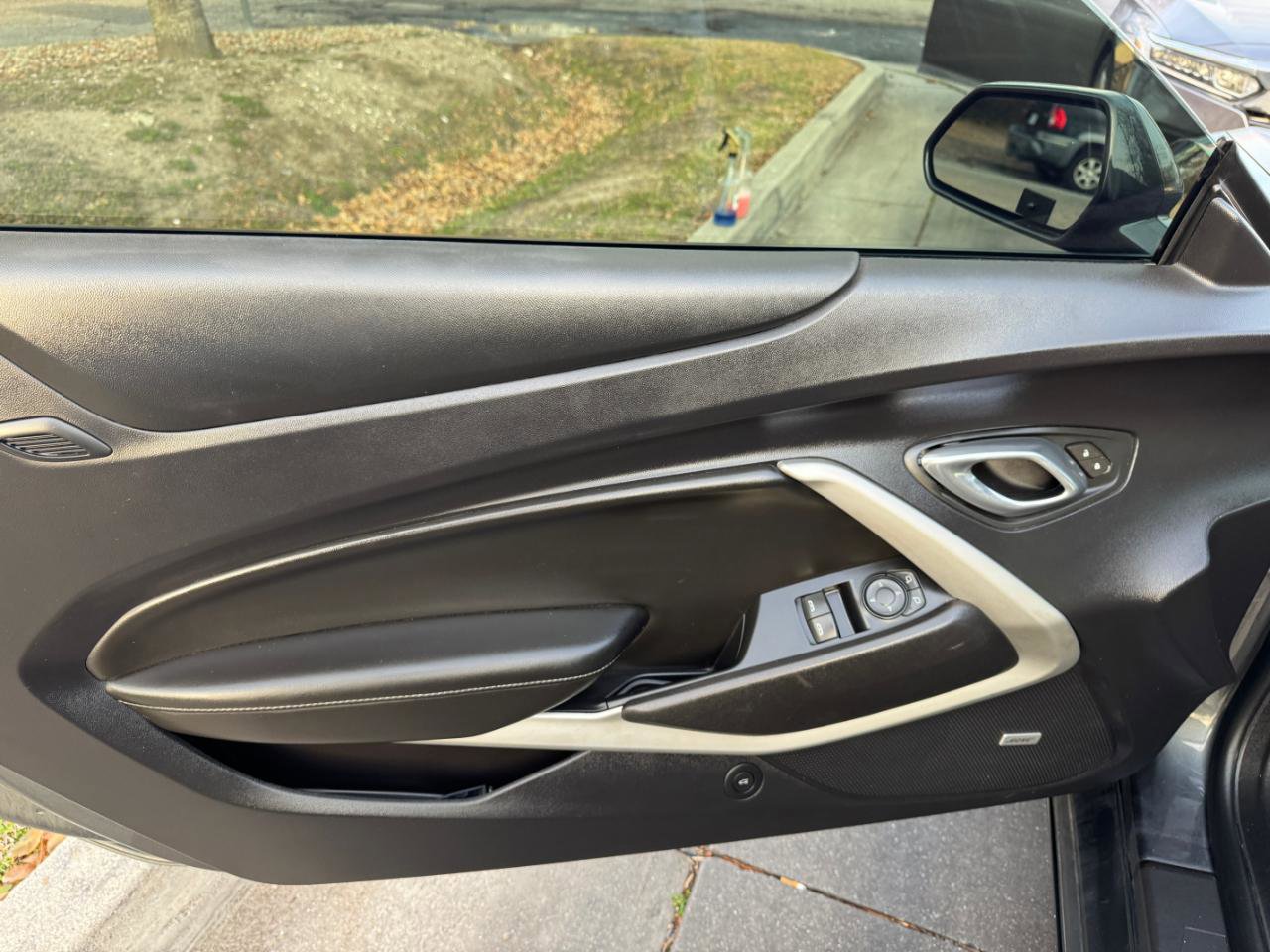 Used 2016 Chevrolet Camaro LT w/ RS Package image 12