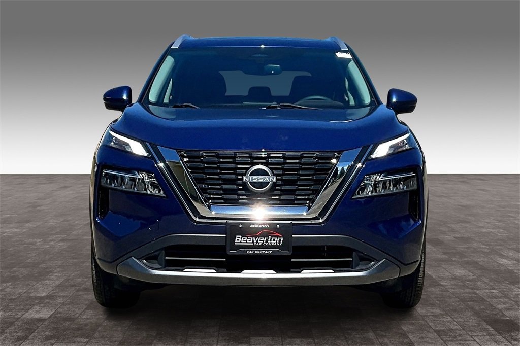 Used 2023 Nissan Rogue SL image 4