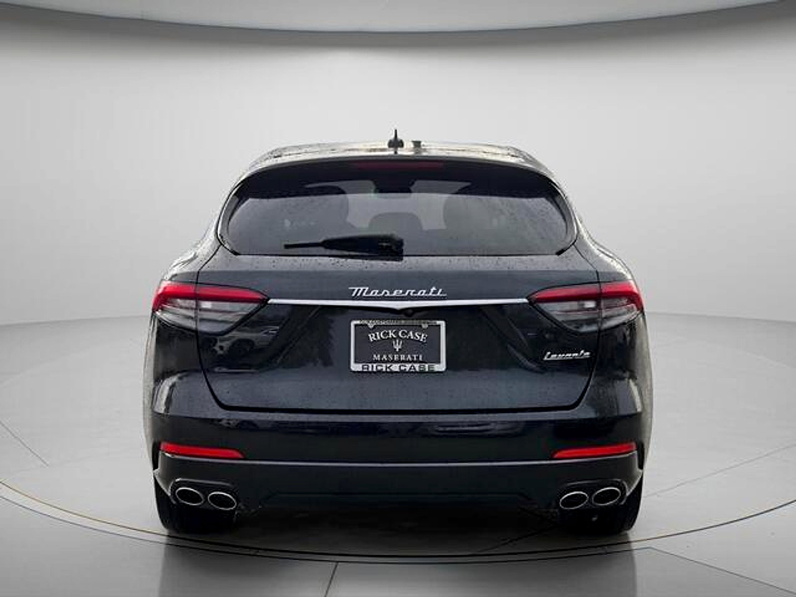 Used 2023 Maserati Levante GT AWD/4WD image 6