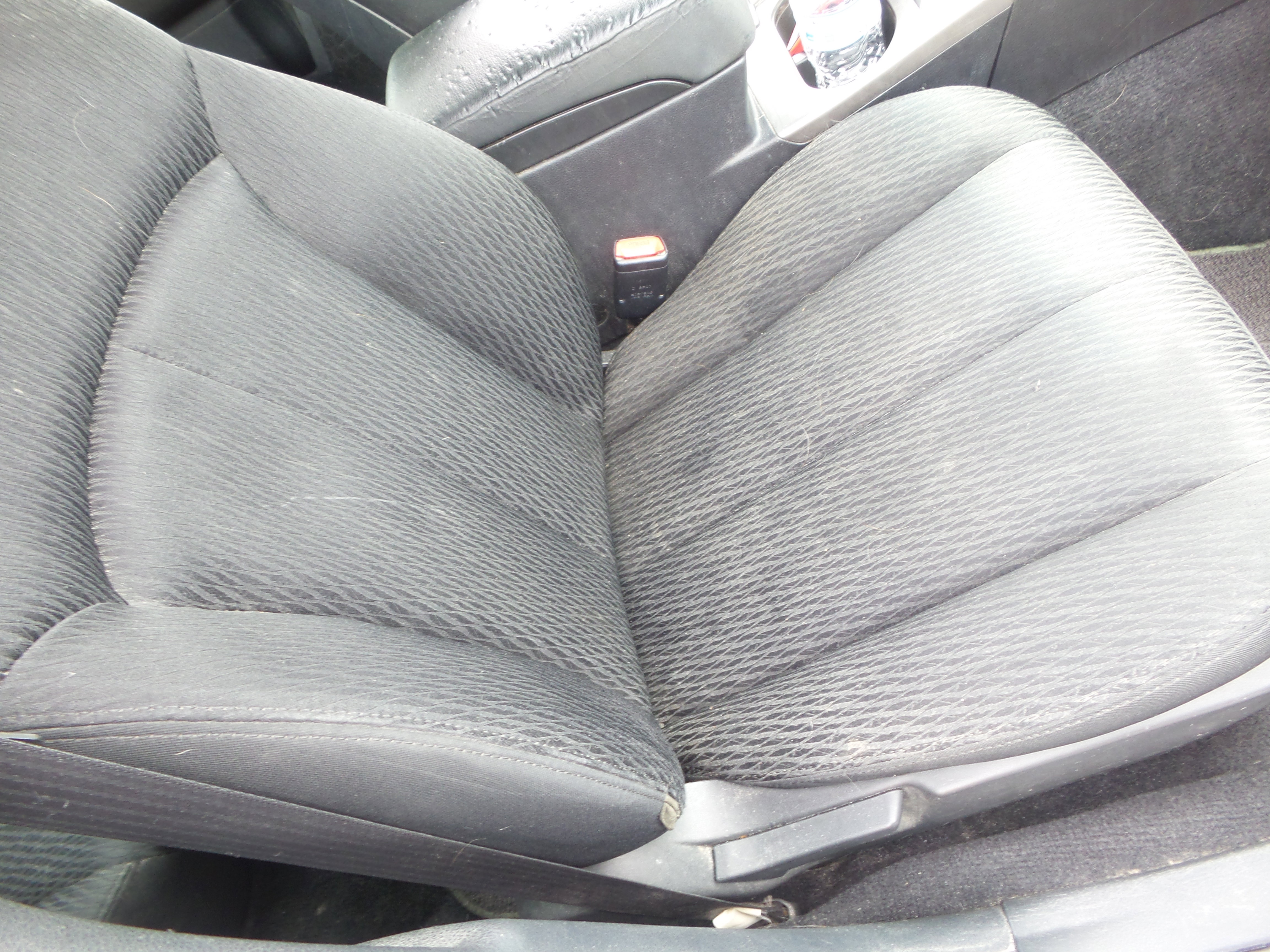 Used 2010 Subaru Outback 2.5i image 42