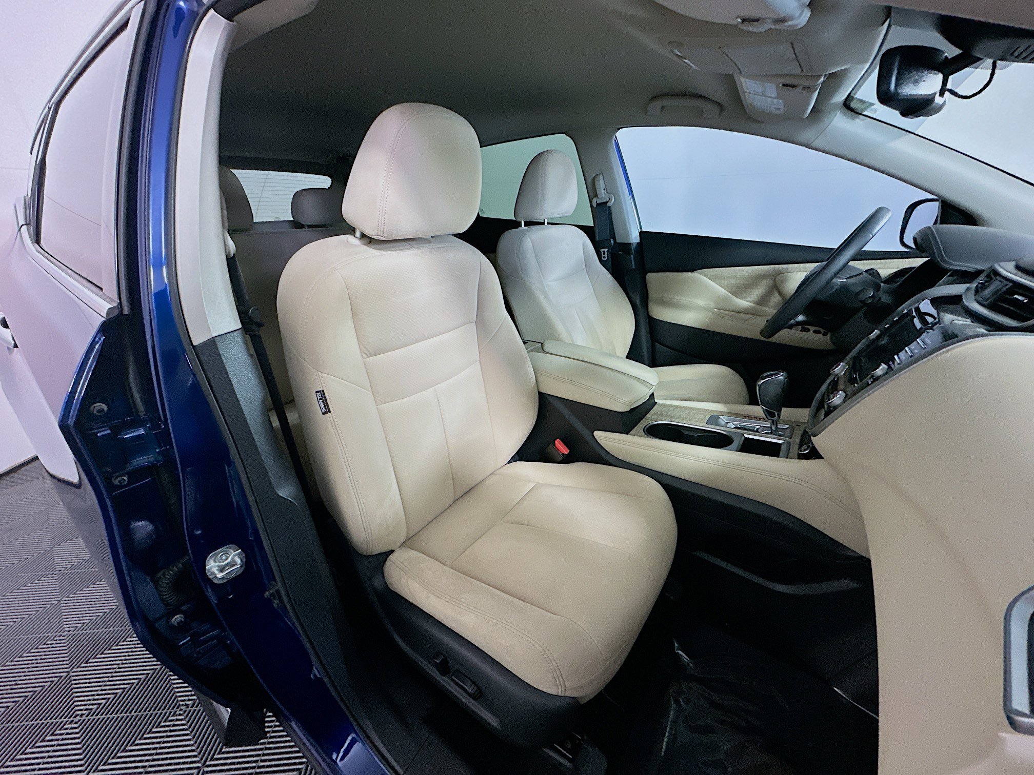 Used 2021 Nissan Murano SV w/ Cargo Package FWD image 28