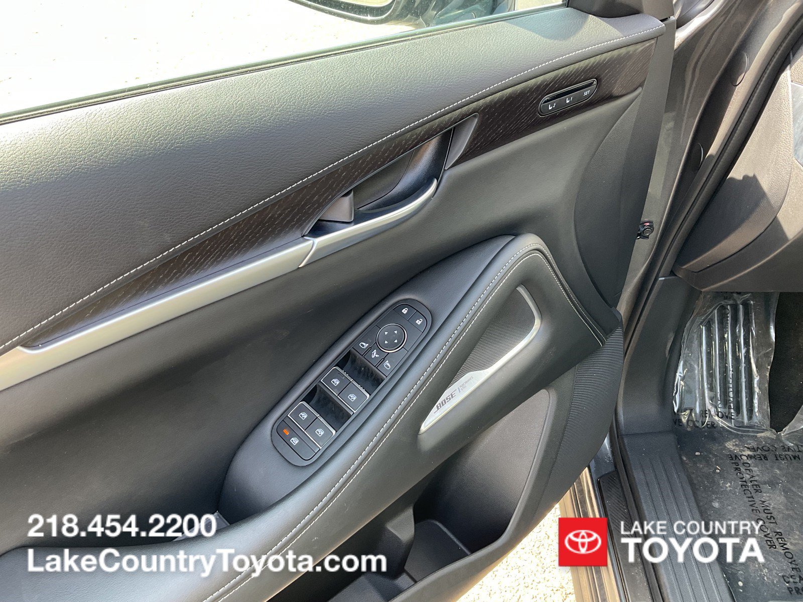 Used 2025 INFINITI QX60 Sensory AWD/4WD image 25