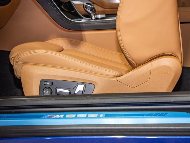 Used 2025 BMW M850i xDrive Coupe image 16