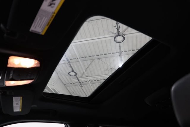 Used 2023 Dodge Durango R/T AWD/4WD image 33