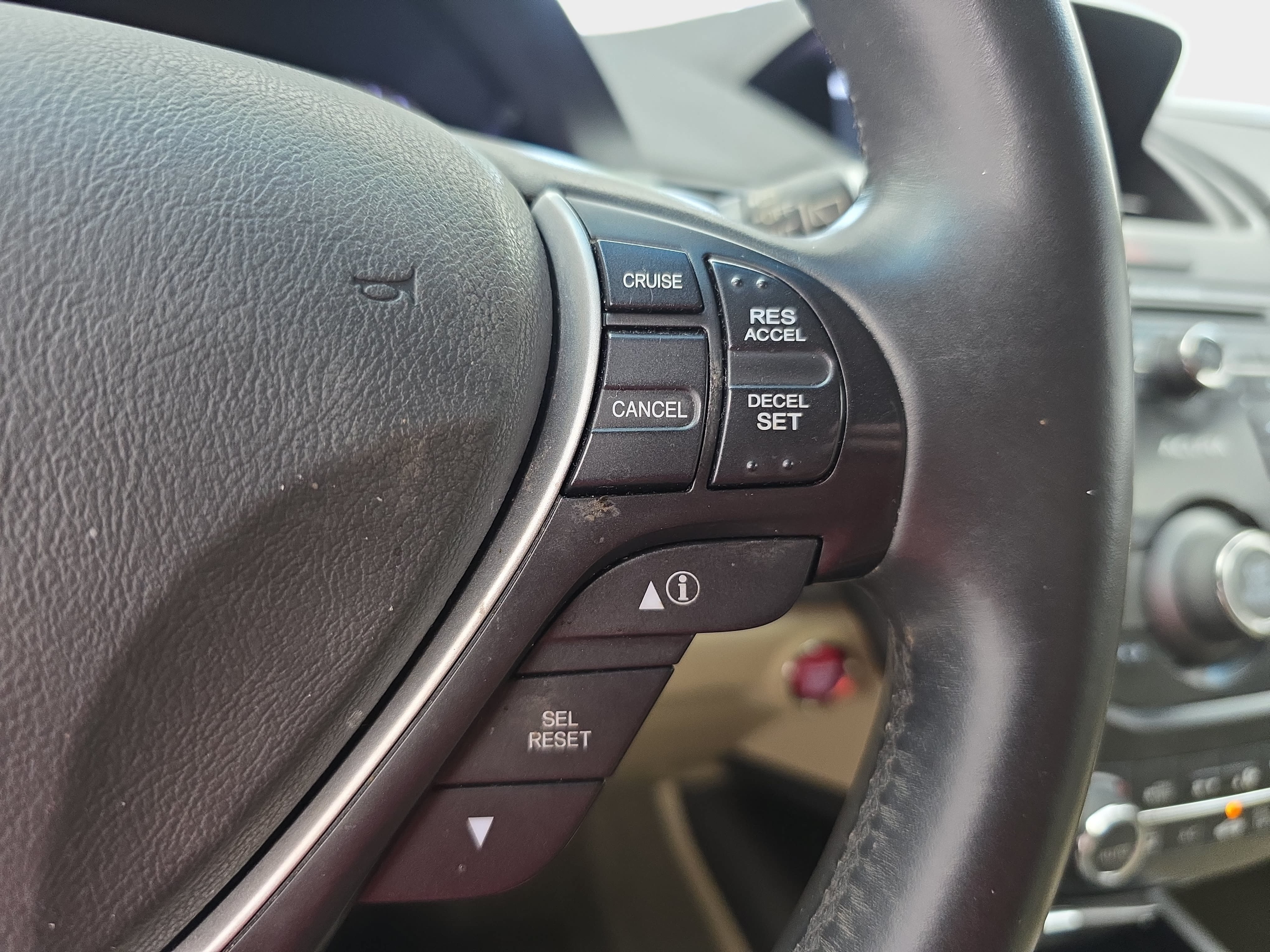 Used 2015 Acura RDX FWD image 17