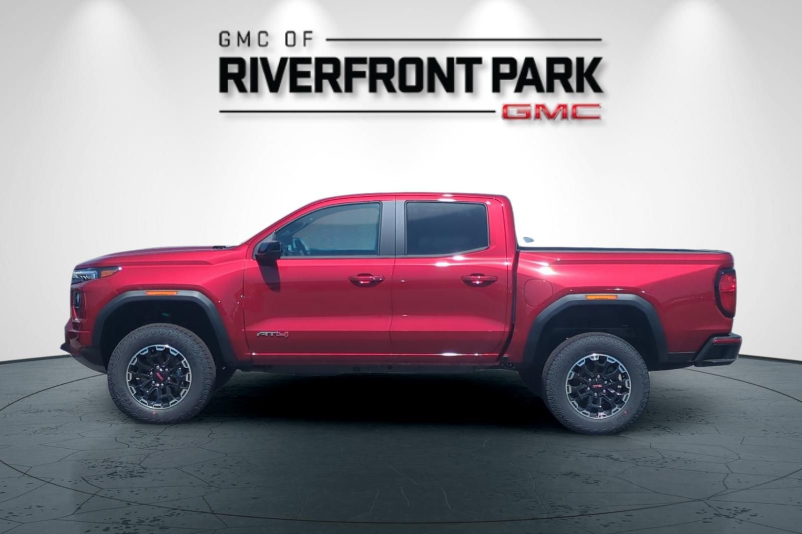 New 2026 GMC Canyon AT4 w/ LPO, Off Road Lift Package AWD/4WD image 6