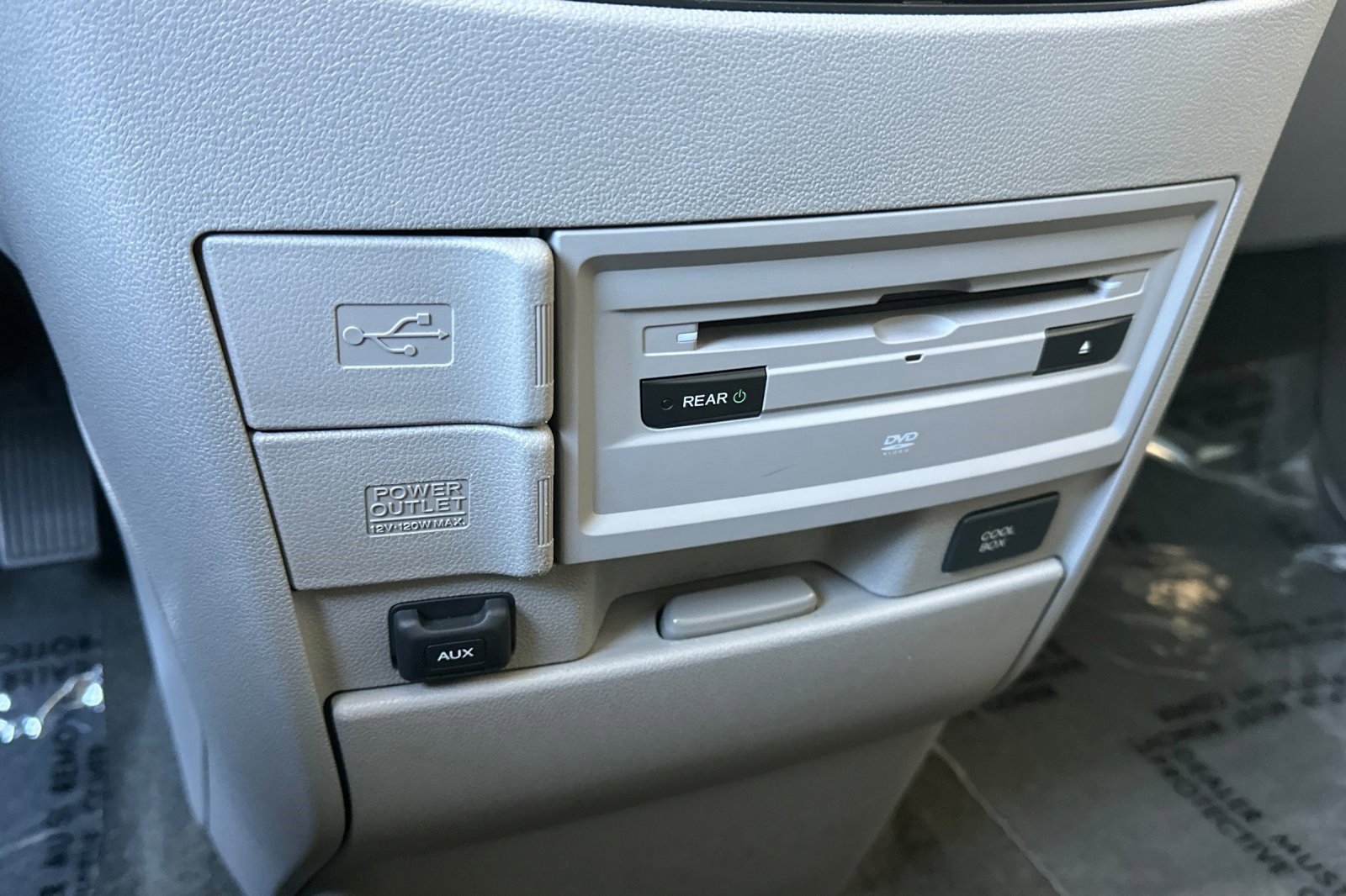Used 2016 Honda Odyssey Touring image 37