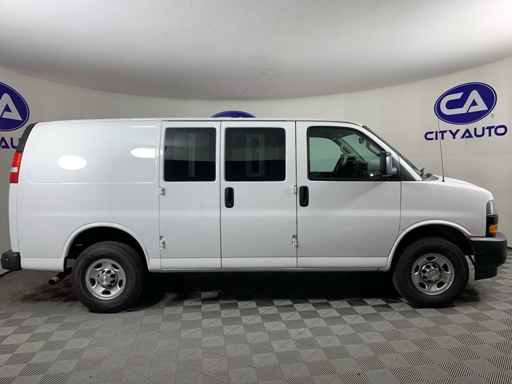 Used 2021 Chevrolet Express 2500 w/ Driver Convenience Package image 2