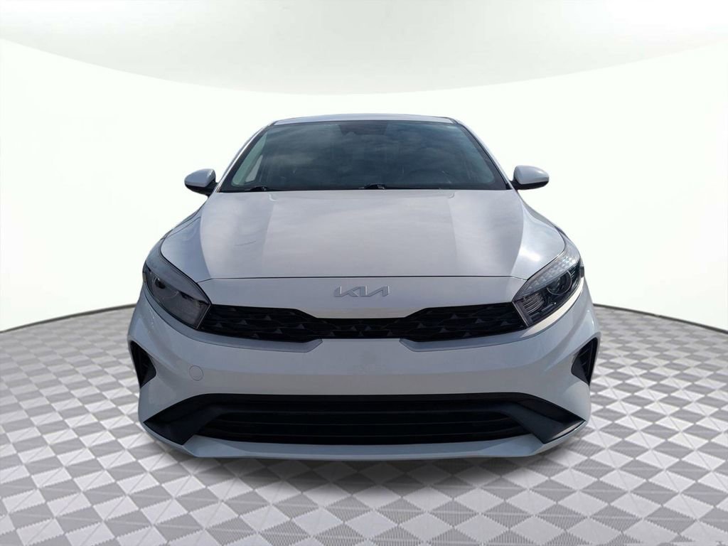 Used 2024 Kia Forte LXS image 8