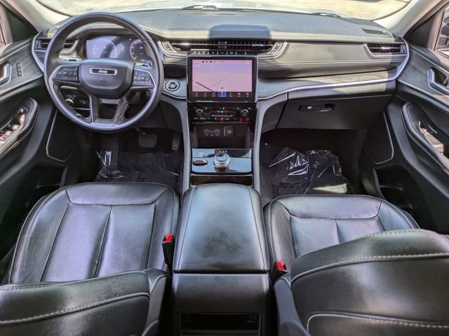 Used 2022 Jeep Grand Cherokee Limited AWD/4WD image 16