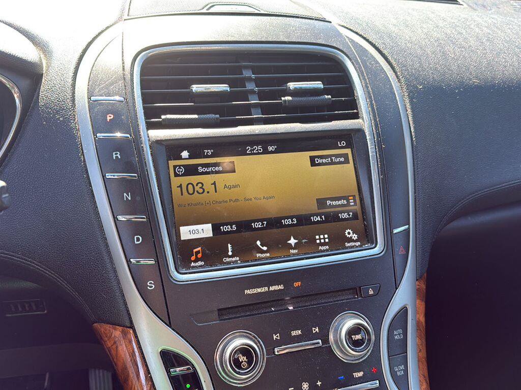Used 2016 Lincoln MKX Select w/ Select Plus Package FWD image 5