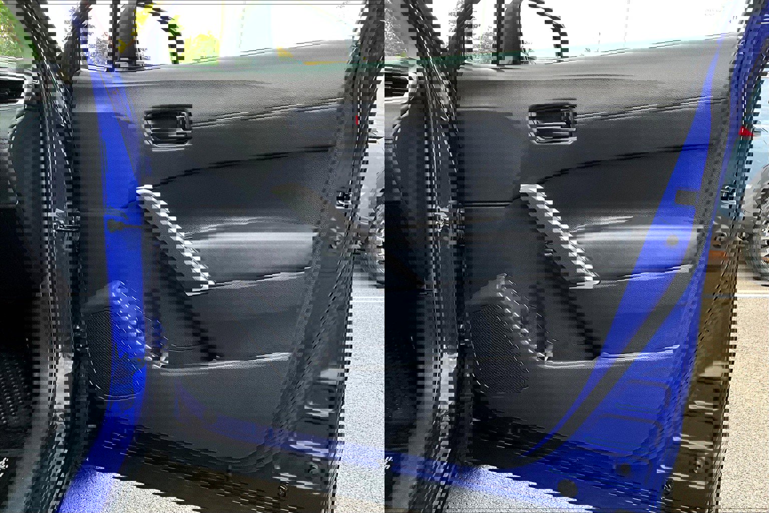 Used 2022 Toyota Corolla Cross LE image 22