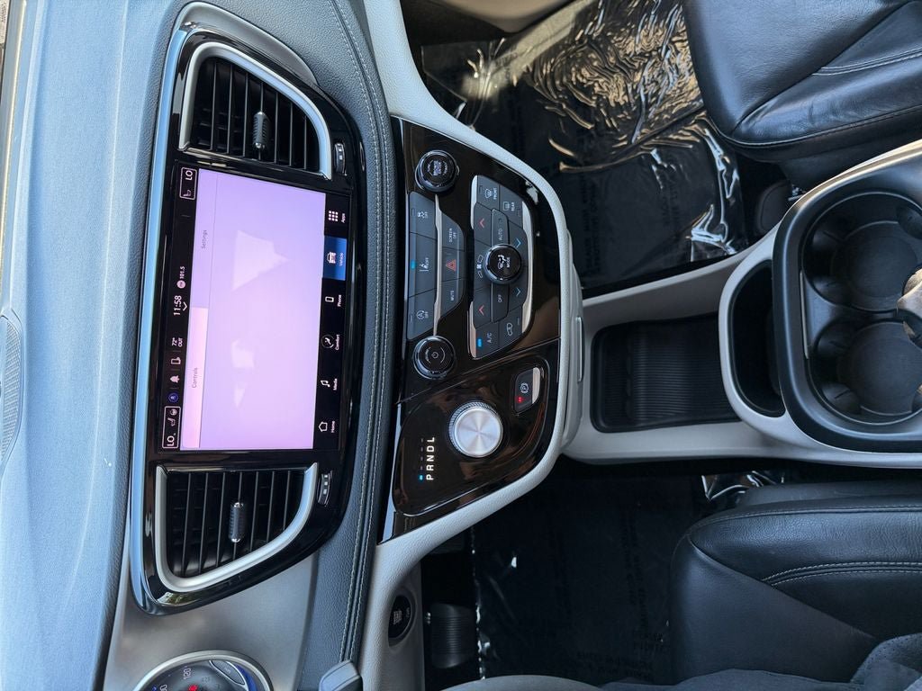 Used 2022 Chrysler Pacifica Touring-L FWD image 18