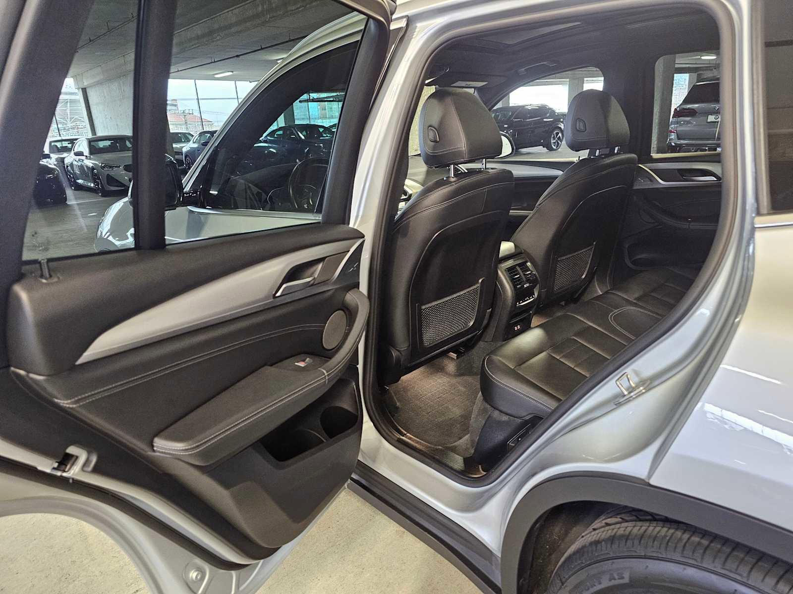 Used 2021 BMW X3 xDrive30e w/ Premium Package image 35