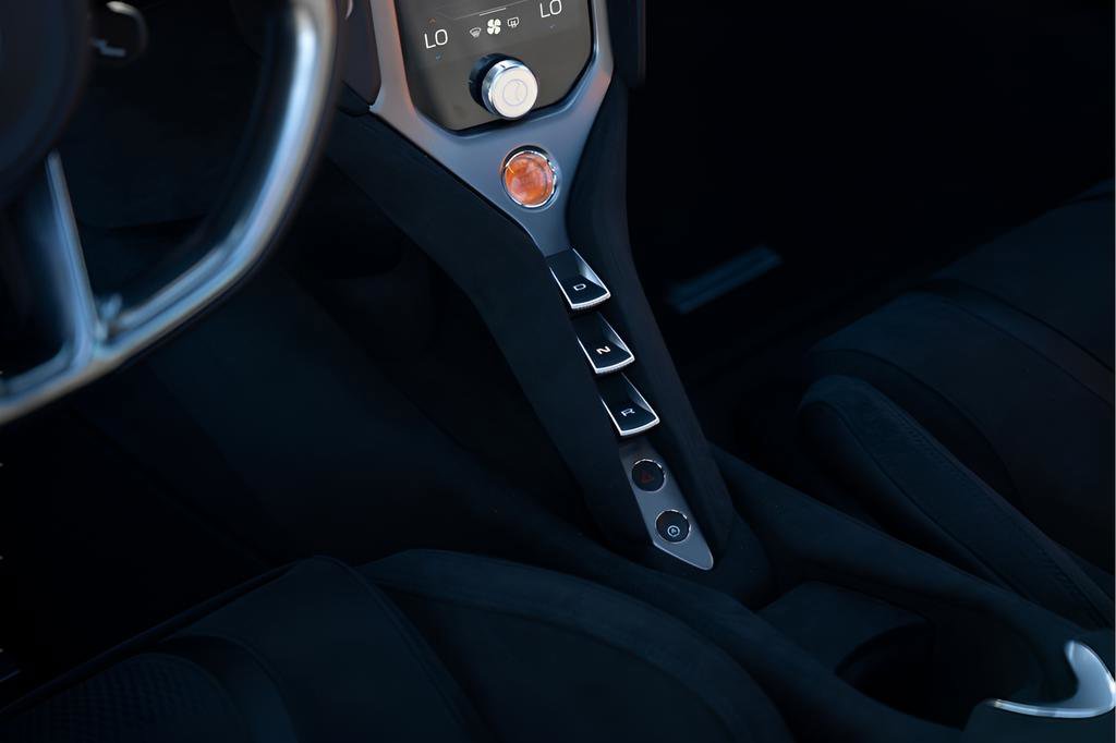 New 2026 McLaren 750S RWD image 43