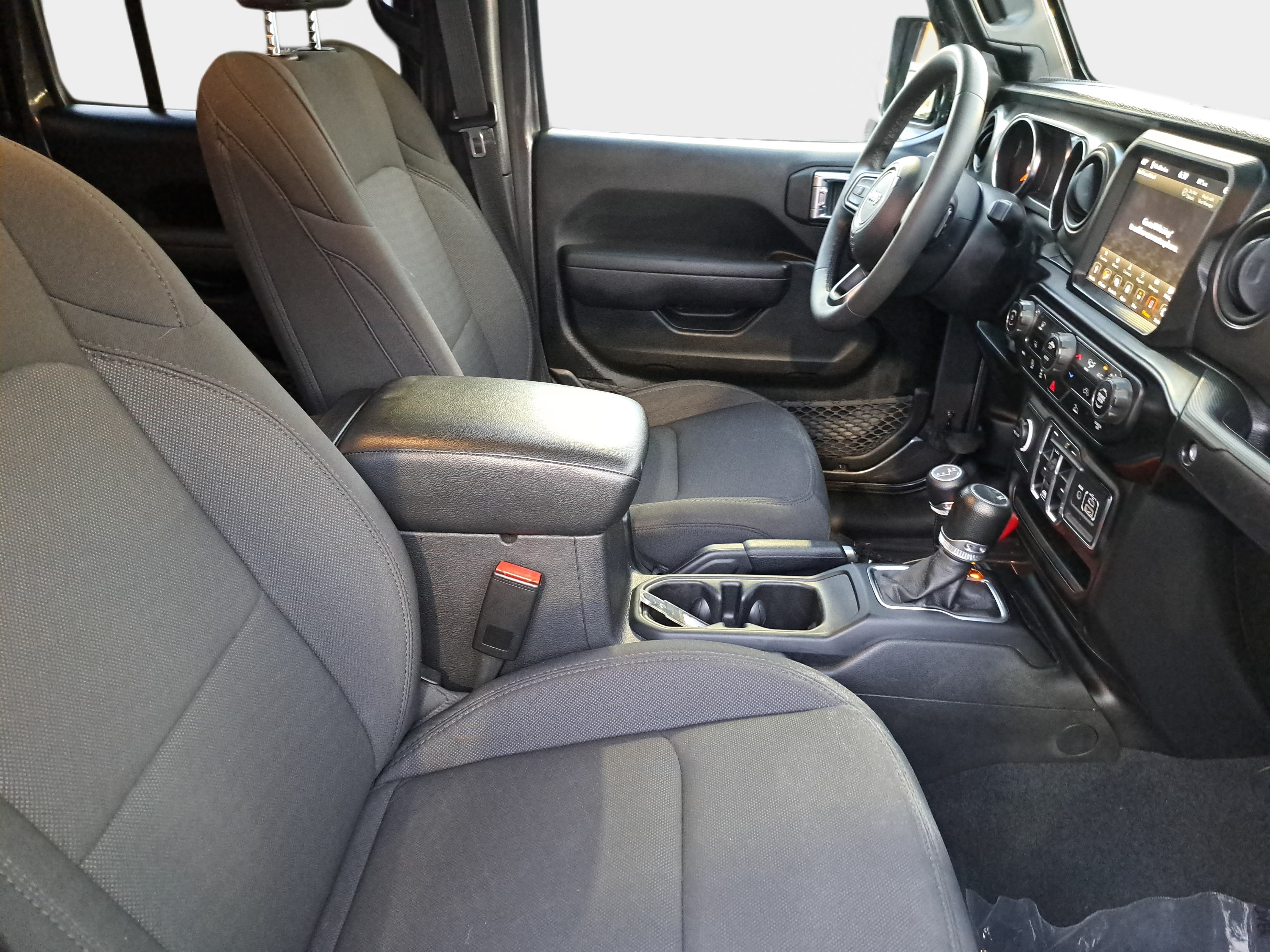 Used 2023 Jeep Gladiator Sport AWD/4WD image 11
